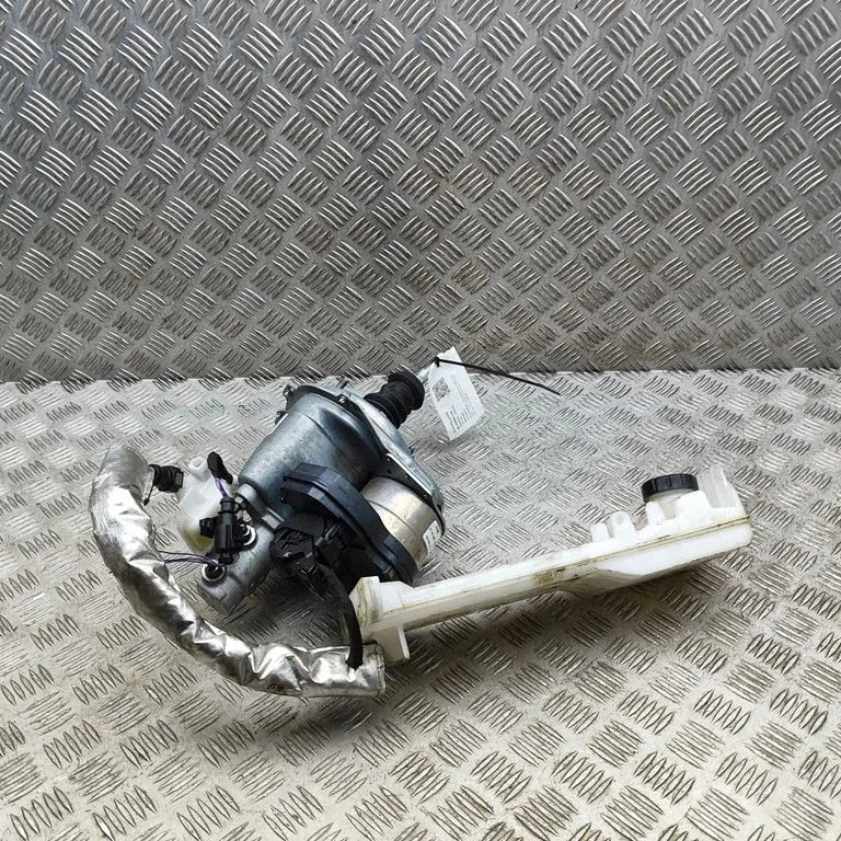 Brake booster 0204851989