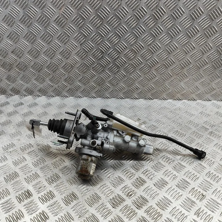 Brake booster – Renault Zoe (2012-)