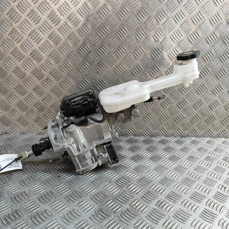 Brake booster 106067600A
