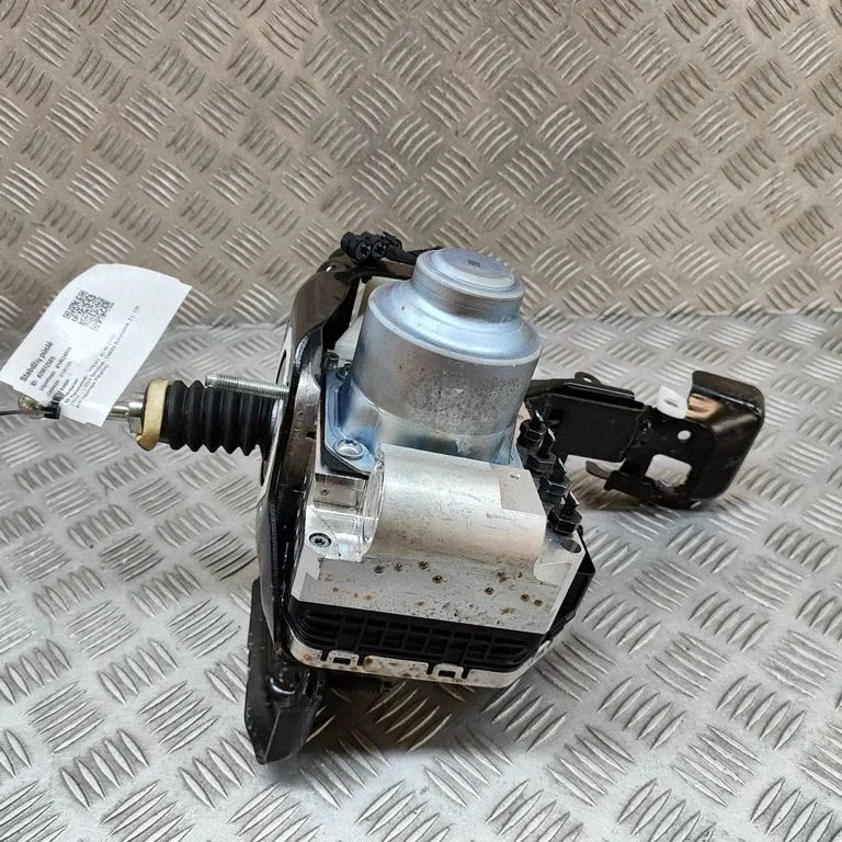 Brake booster 32384487
