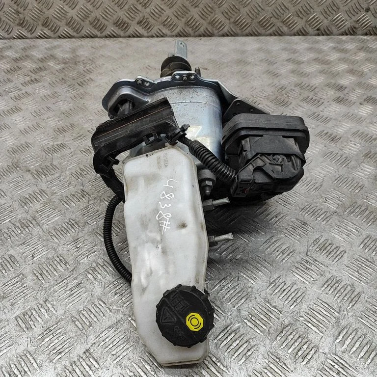 Brake booster 104467200E