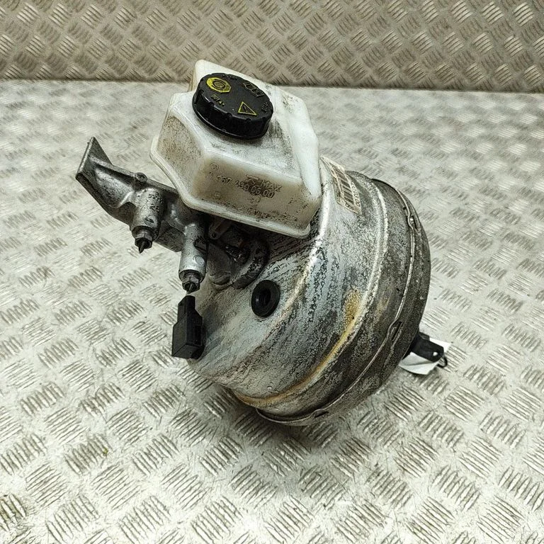 Brake booster A1674300600