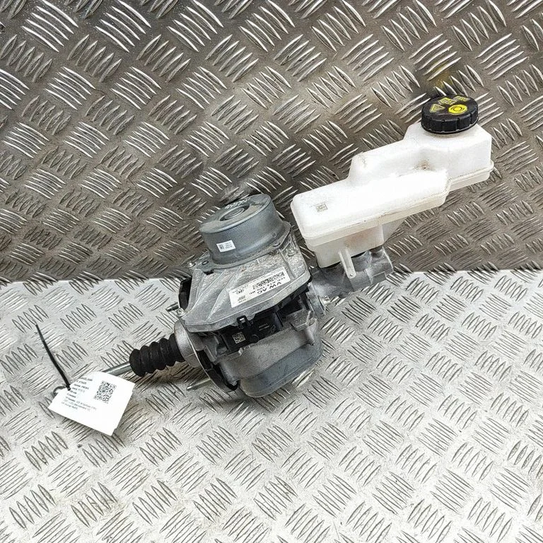 Bremžu pastiprinātājs 1EC611301