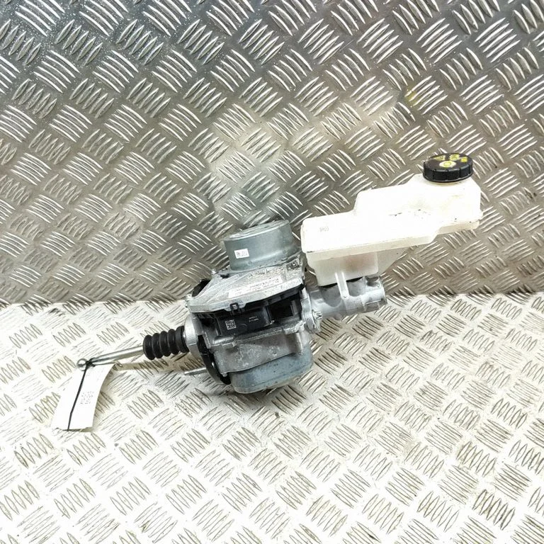 Brake booster – Audi Q4 e-tron (2021-)
