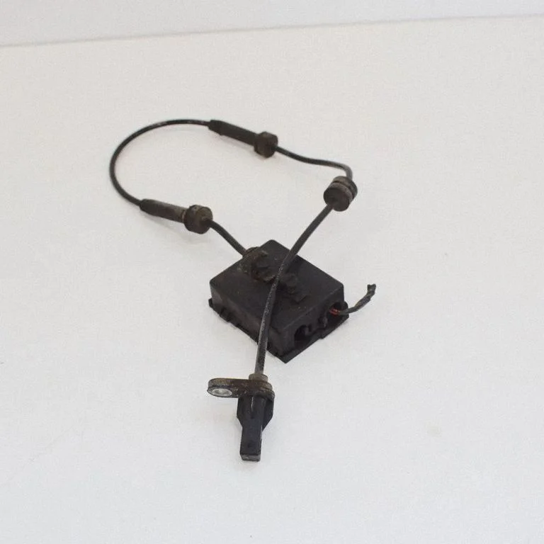 ABS brake wheel speed sensor – BMW 1 Series F20 F21 (2011-2019)
