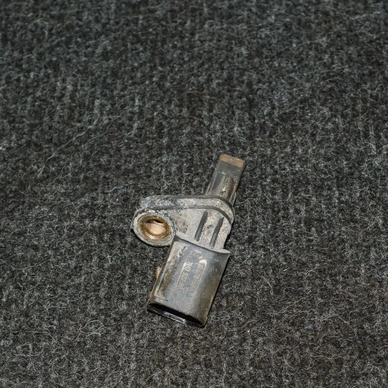 ABS brake wheel speed sensor – Audi TT TTS Mk2 (2006-2014)
