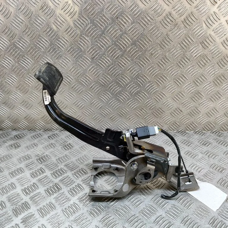 Pedał hamulca 32800B2120