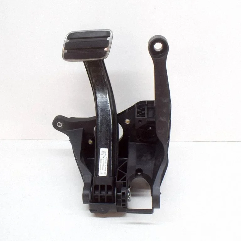 Brake pedal 992721115B