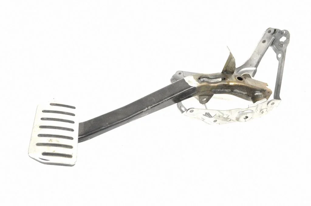Brake pedal 600645501A