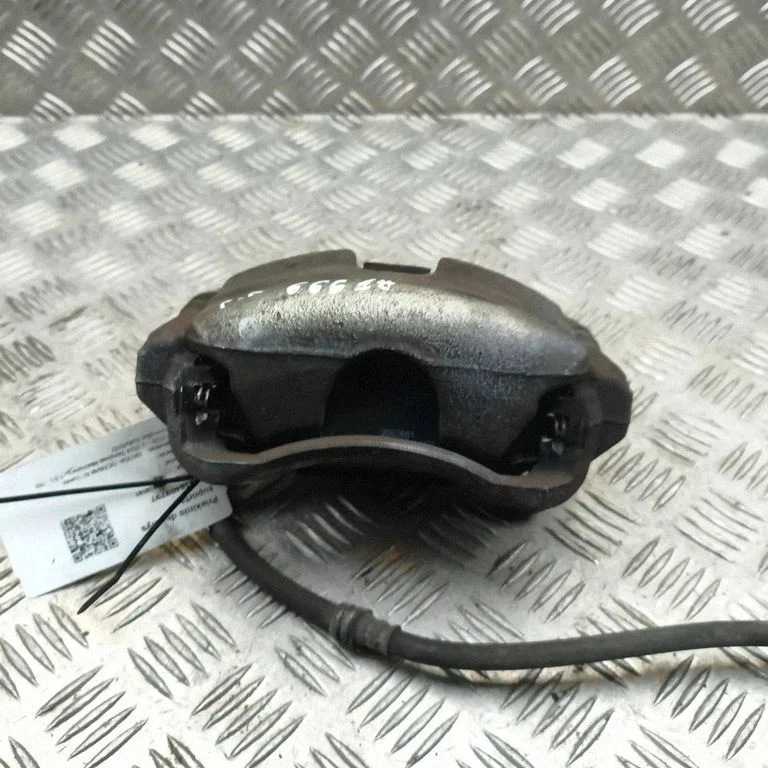 Priekšējais bremžu suports 5WA615125