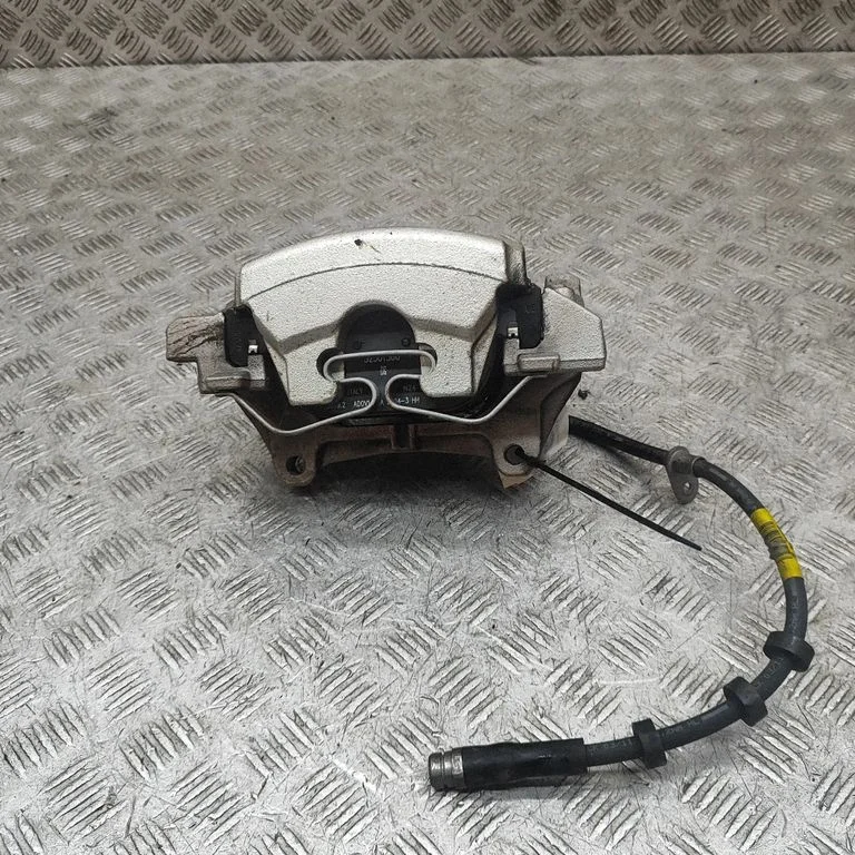 Priekšējais bremžu suports P32246299