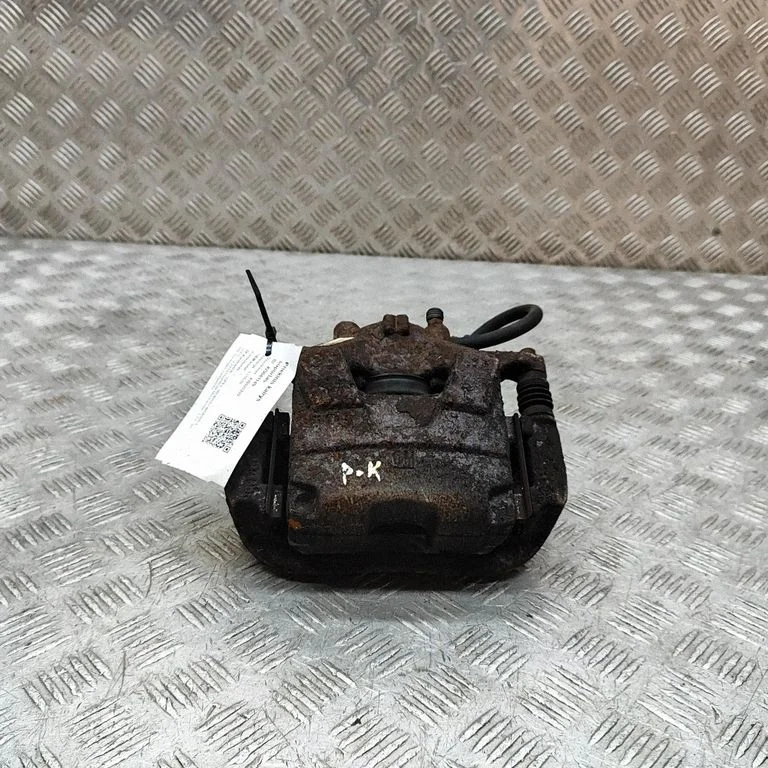 Priekšējais bremžu suports 95522602