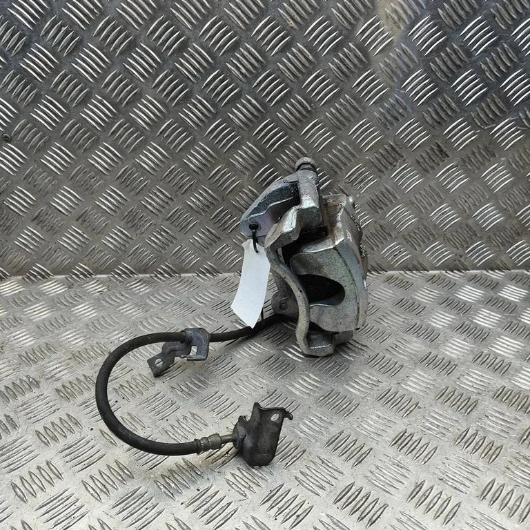 Esimene pidurisadul 58110AO500