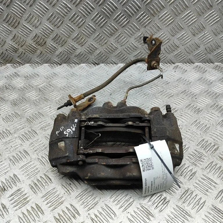 Priekšējais bremžu suports 4773071010