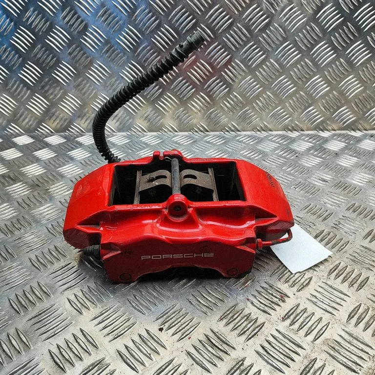 Priekšējais bremžu suports 997351421 – Porsche 997 (2004-2012)