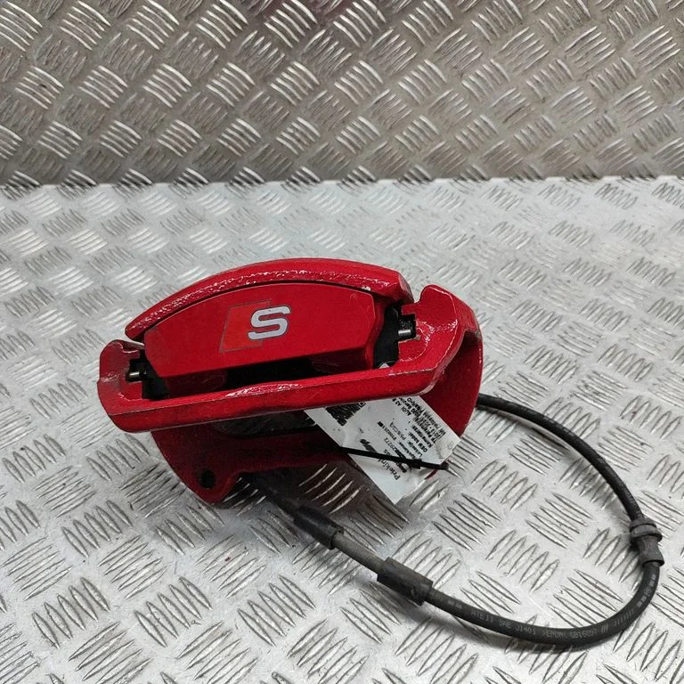 Priekšējais bremžu suports 8V0615123F