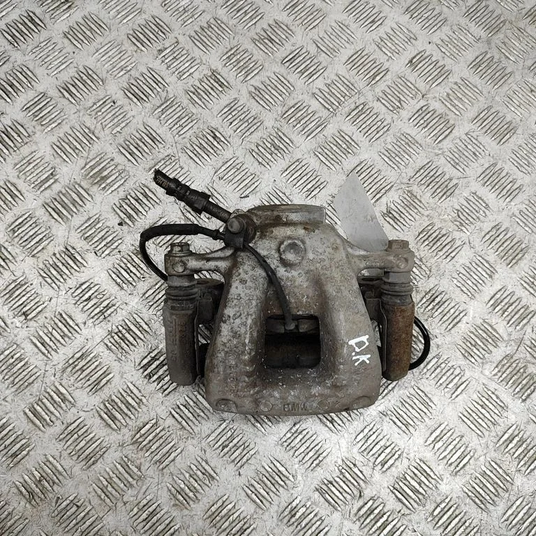 Front brake caliper – BMW i3 (2013-)