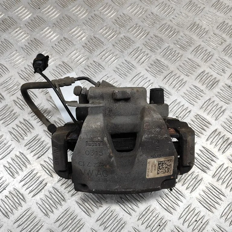 Priekšējais bremžu suports 8W0615123