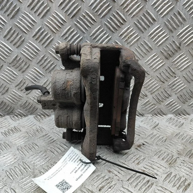 Front brake caliper 410014JA0B