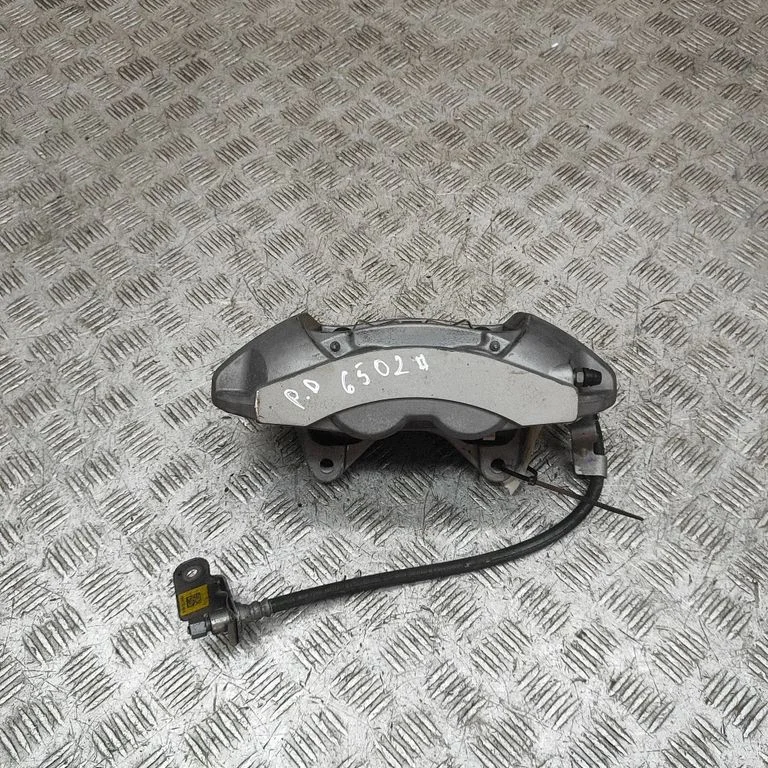 Front brake caliper 134462229B