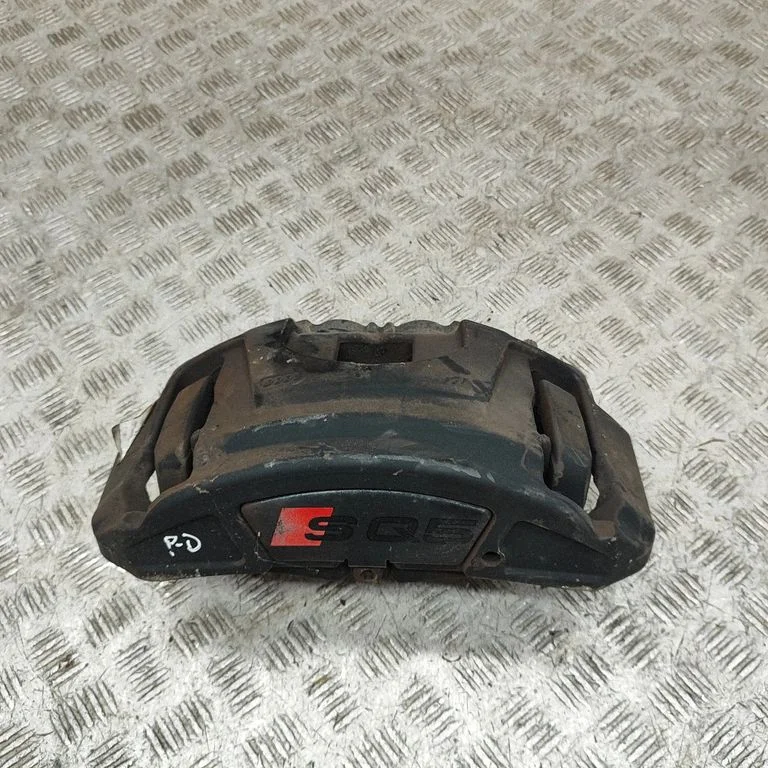 Priekšējais bremžu suports 8R0315124