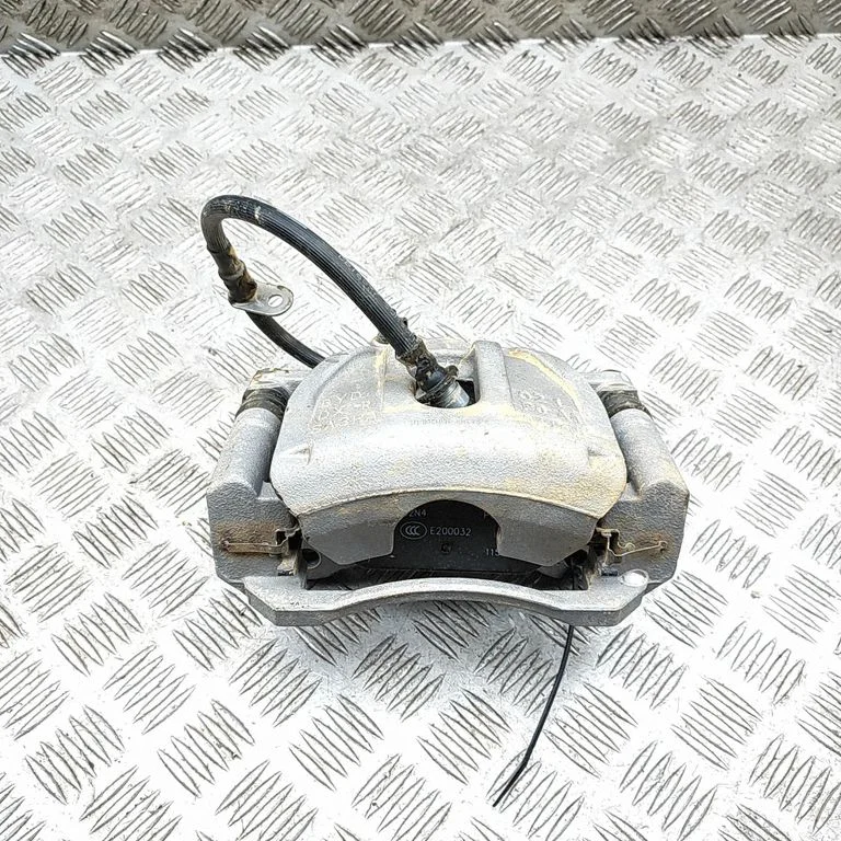Front brake caliper SA3HA3501200D1