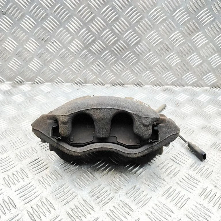 Priekšējais bremžu suports BK212B135AB