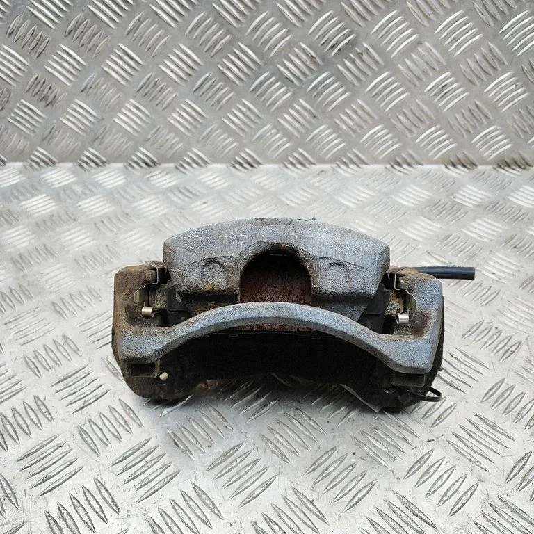 Esimene pidurisadul 4605A202