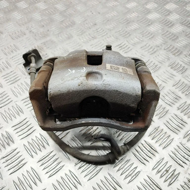Esimene pidurisadul 58110J2100