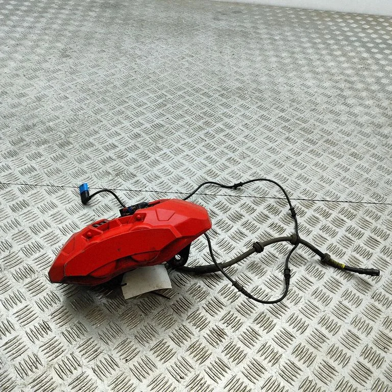 Priekšējais bremžu suports A0004210100