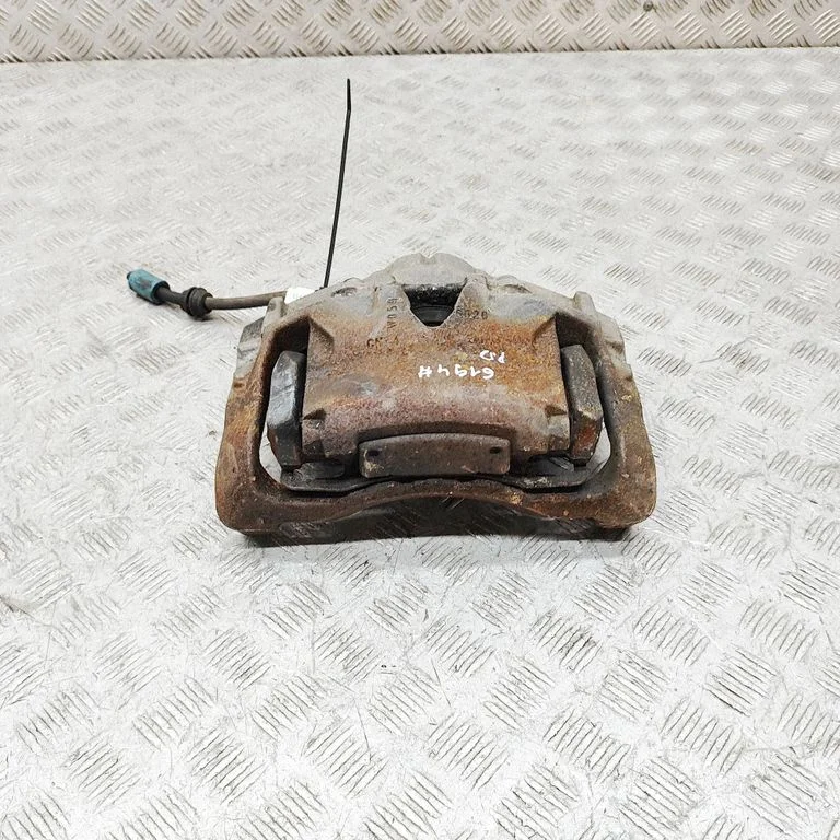 Front brake caliper 36000150