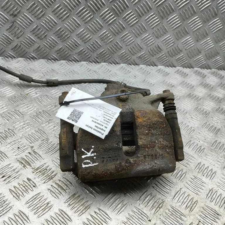 Priekšējais bremžu suports 8V0615123D