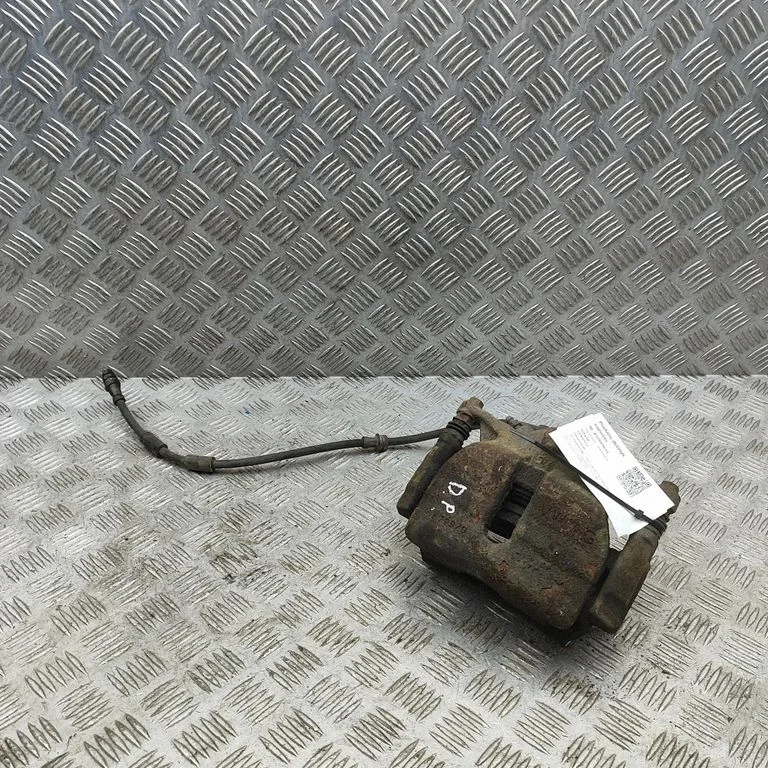 Priekšējais bremžu suports 8V0615124D