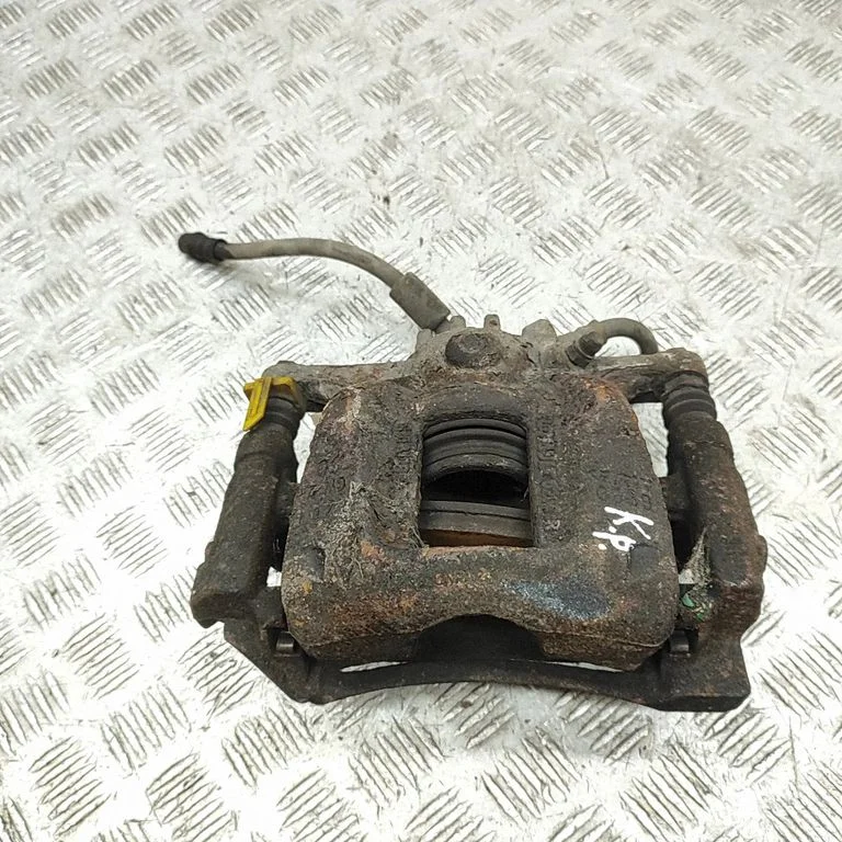 Priekšējais bremžu suports 95517362