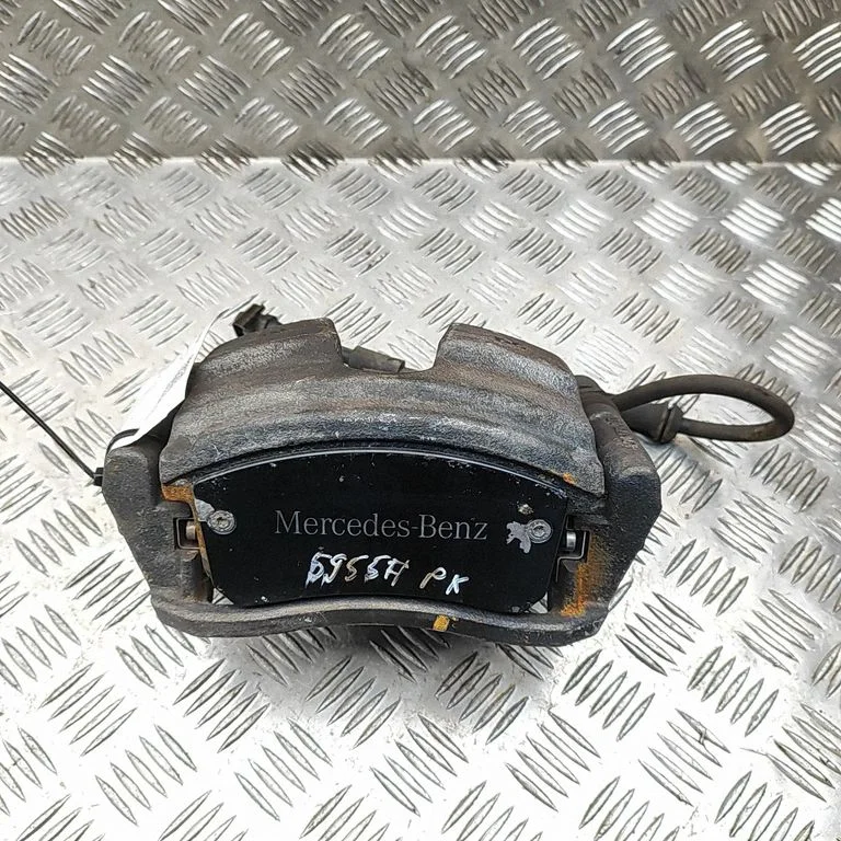 Priekšējais bremžu suports A1774214100