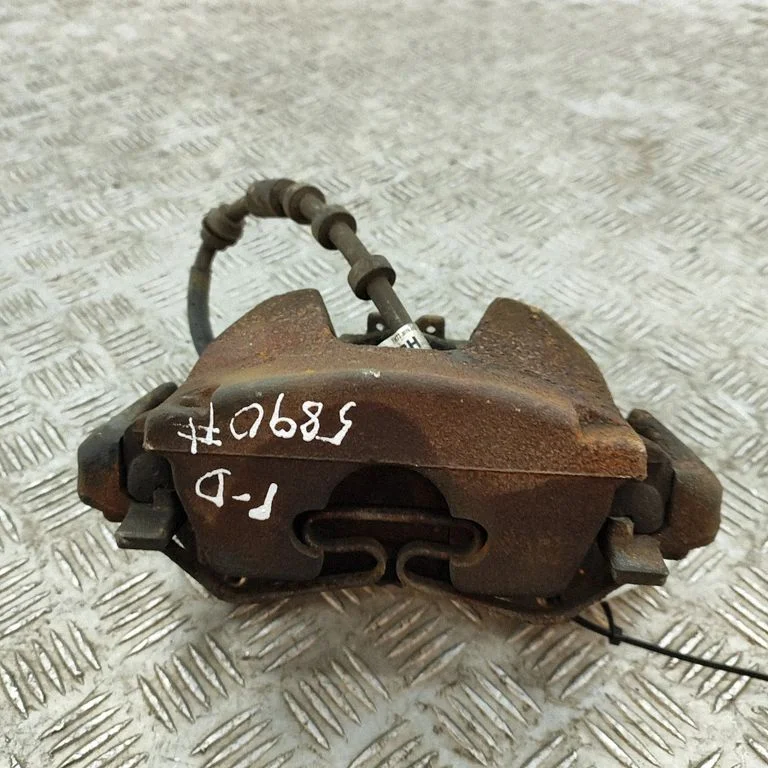 Zacisk hamulcowy przedni FK722B294AA