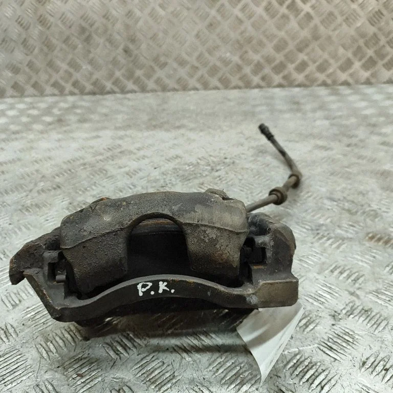 Priekšējais bremžu suports 95517362