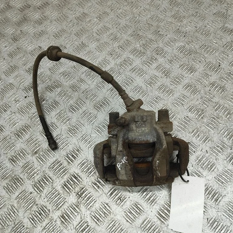 Zacisk hamulcowy przedni A4534210011 – Smart ForTwo III C453 (2014-)