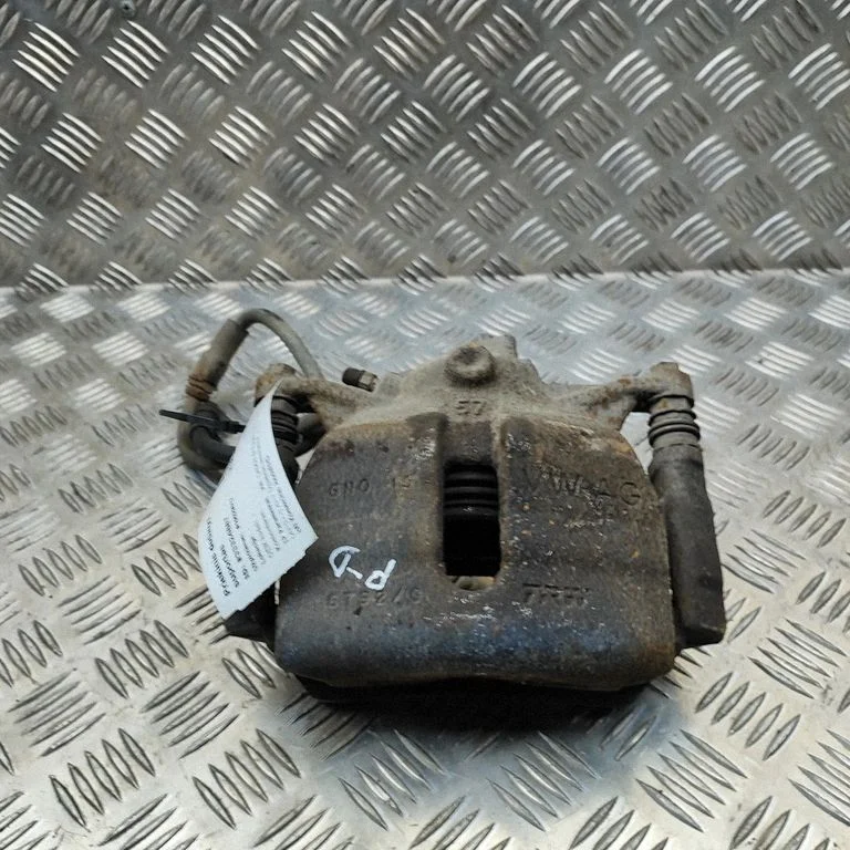 Front brake caliper – Volkswagen Caddy (2015-2020)