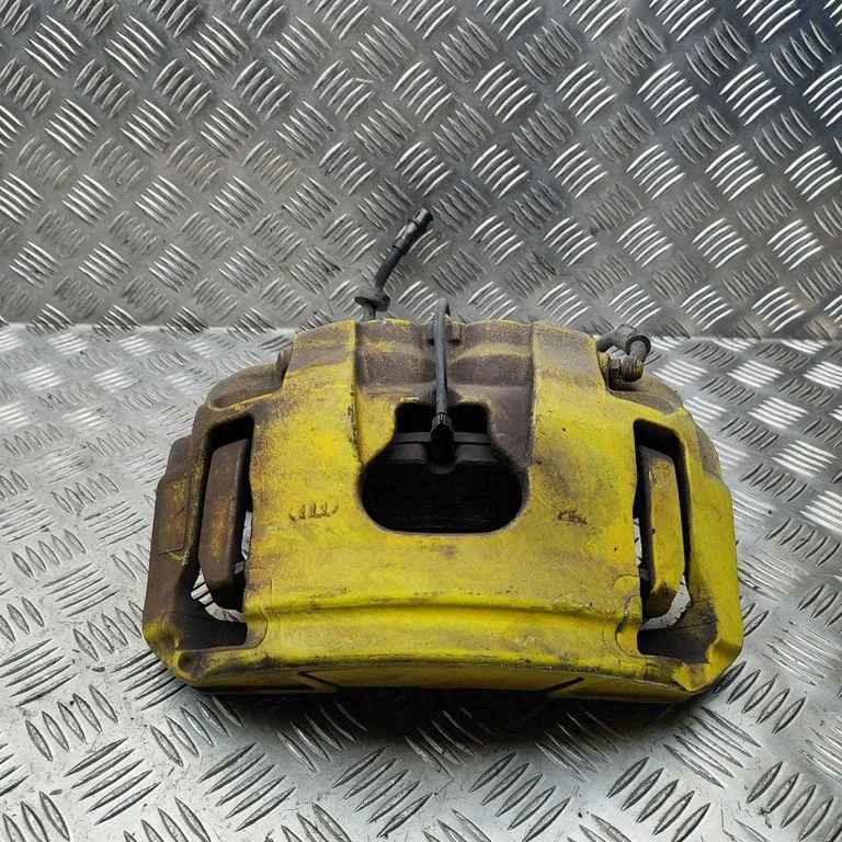 Front brake caliper 4H0615124C
