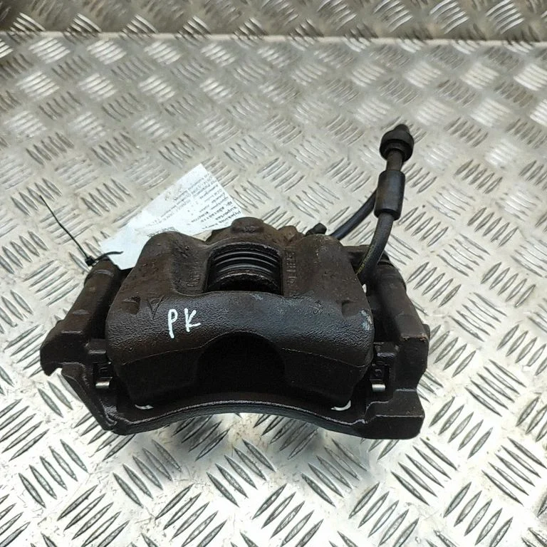 Priekšējais bremžu suports 410119298R