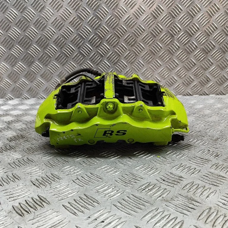 Priekšējais bremžu suports 8T0615107