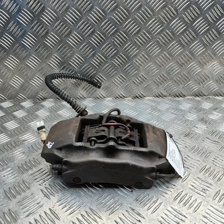 Front brake caliper – Porsche Boxster 986 (1996-2004)