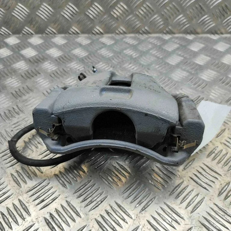 Front brake caliper 1384471300