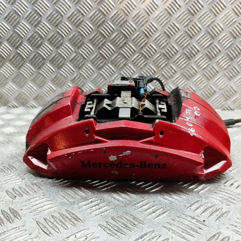 Front brake caliper – Mercedes-Benz C-Class W205 (2014-2021)