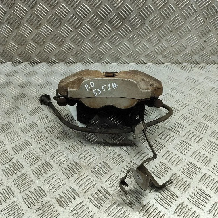 Front brake caliper 6883484