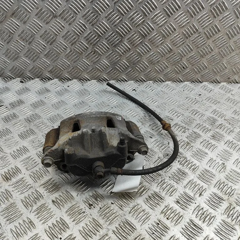 Front brake caliper 410015TA0A