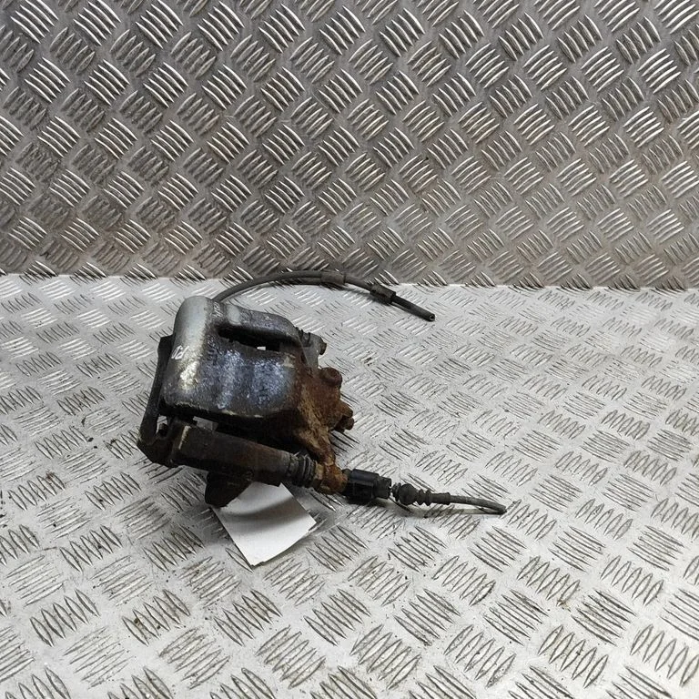 Front brake caliper – Volkswagen e-Golf (2014-)