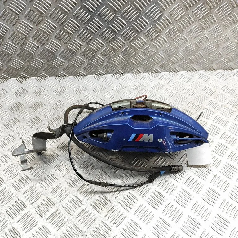 Front brake caliper – BMW i4 (2021-)