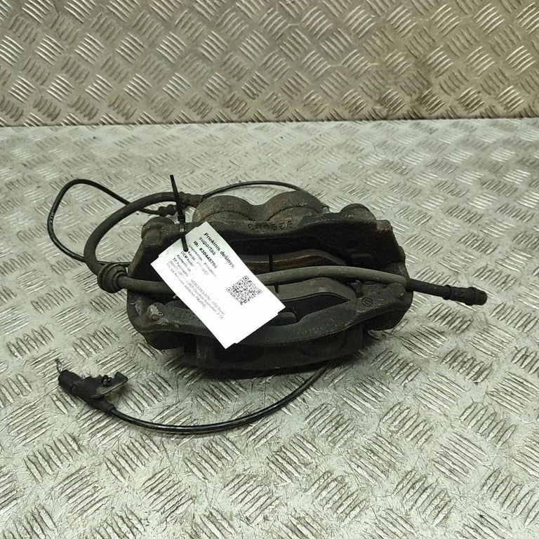 Priekšējais bremžu suports A0004207515